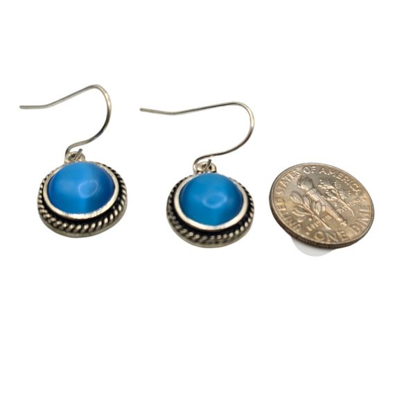 Pierced Earrings Blue Cat’s Eye Cabochon Round Rope Bezel Silver Tone Retro - Picture 5 of 10